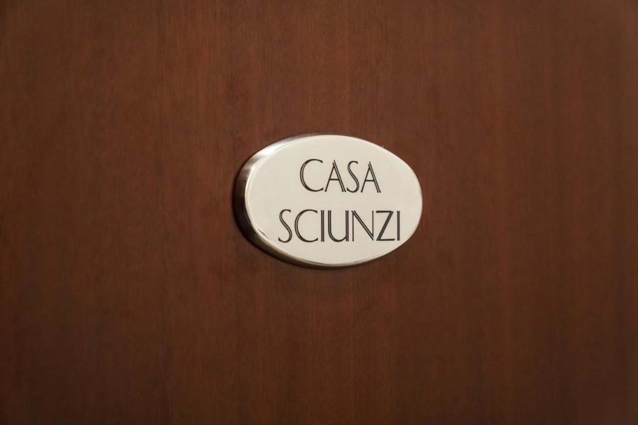 Casa Sciunzi - Elegant Guest House In Rome Termini Buitenkant foto